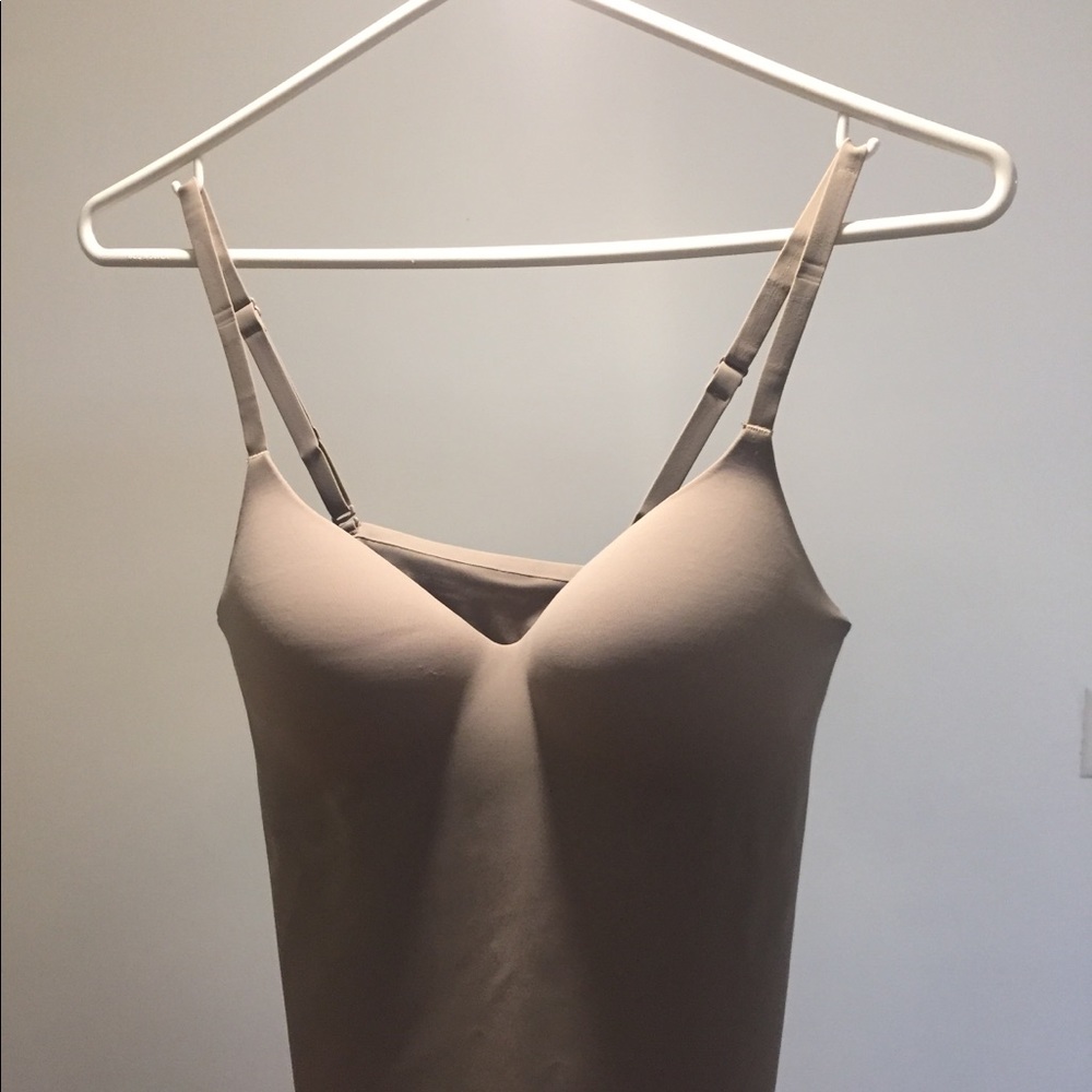 BNWT Uniqlo seamless bra top